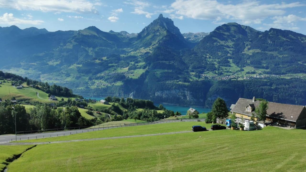 Traumhafte Sonnenresidenz Mit Berg- Und Seeblick Amden Esterno foto